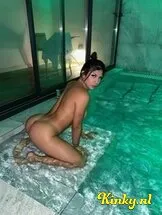 emily-prive-ontvangst-via-kinky-656caf6a8bec2e0012770a3b