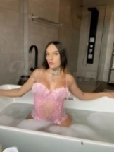 alya-prive-ontvangst-via-kinky-655c22a9d97763001a4ff6f4