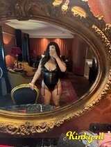 Yasmina - Stoute arabische sletje