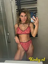 lilit-prive-ontvangst-via-kinky-65ce9c2e3f65fc001ad0f29f