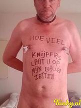 stefan-virtual-sex-via-kinky-6902150c2ae1c7001222e375