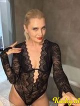 Ivona - I love kissing 😘 💋💄