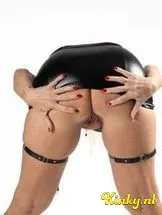 bloem-escort-via-kinky-692ea5f07b53300013e345fb