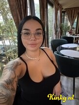 nicole-escort-via-kinky-68372e6f4783f70013b0dbbc