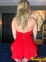 fleur-erotische-massage-via-kinky-68b22185c6b8b100141b4edd