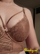 yvonne-prive-ontvangst-via-kinky-67ebf5c23cd0cf00131c15bb
