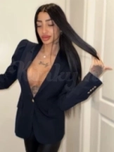 evelina-escort-via-kinky-680032353cd0cf00131c3893