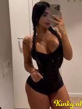 Camila - Delicious Colombian 🇨🇴 party threesome XXX