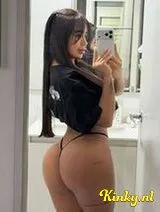 Camila - High-class girl, elegant and luxurious.