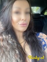 yasmine-prive-ontvangst-via-kinky-6745eba5d4bf1600136cc4cc