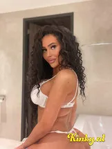 zinaa-prive-ontvangst-via-kinky-686b35d631f4b00013ba6858