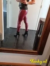 gina-bdsm-via-kinky-652cf6db96733800197215b7