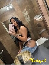 kataleya-escort-via-kinky-685712513cd0cf00131ccc89