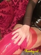 meesteres-angela-bdsm-via-kinky-655e7a5587d6e0001ac720d0
