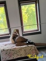 evelin-prive-ontvangst-via-kinky-6818fecb9e10cc00134418a7