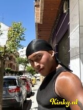 valentino-prive-ontvangst-via-kinky-6835597e43e4b9001386cff3