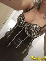 carrie-erotische-massage-via-kinky-68cc0161f6c6eb0013e5dc45