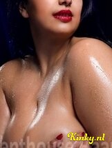 vanya-erotische-massage-via-kinky-672a8d4fe057de001342feed