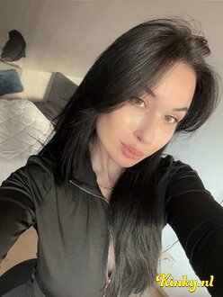 briella-prive-ontvangst-via-kinky-6780fa2a7ddc4f0013c74f71