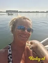 brigitte-prive-ontvangst-via-kinky-6540ff458fbe77001d51c2be