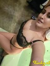 Emma - Bel mij, bevestig met video op WhatsApp