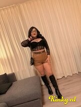 sofia-virtual-sex-via-kinky-6742500251903f0013a54f20
