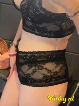 ashley-prive-ontvangst-via-kinky-67dc3af4b0d33e0012a7a457