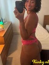 Rebecca - Hot and sweet MILF