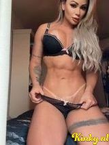 Daniela - queen of anal