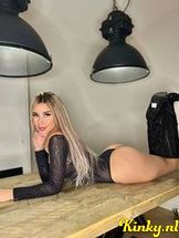 shirley-escort-via-kinky-691770d9f65b700013933474
