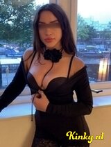 Ninna - High class sexi Bomb escort