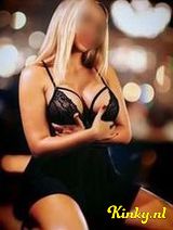 Rebecca - Heerlijke blonde beauty