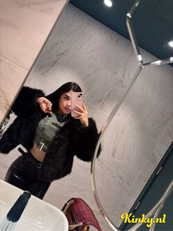 tiffany-prive-ontvangst-via-kinky-67f59f336f455c0013cf9d8b
