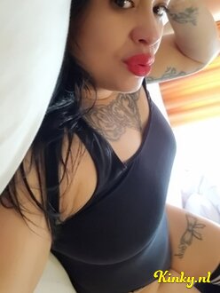 miruna-escort-via-kinky-65bcd4dcebb517001af54787