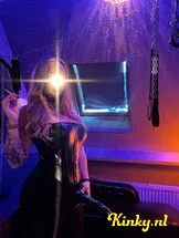 nova-bdsm-via-kinky-67101d34bdcf5d0013d35d2b