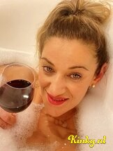 rebeka-escort-via-kinky-660b2ab391cfbd001a7952e6