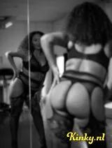 Rosaline - Virtueel girlfiend