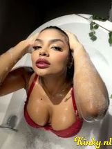 emma-prive-ontvangst-via-kinky-68df991bf6c6eb0013e5f5ed