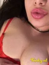 Sara - Real girlfriend experience/ party girl xxx