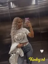 afrodita-prive-ontvangst-via-kinky-6823276cb04b8d00132d9f1b