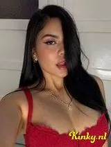 Julietta - Fascinating and seductive young party girl