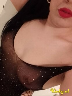 miruna-prive-ontvangst-via-kinky-6890a97929a22700136141d2