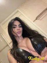 sara-prive-ontvangst-via-kinky-668e521416e037001bd5e49e