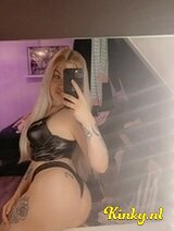Michelle - online girlfriend