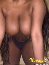 sara-prive-ontvangst-via-kinky-65d7af8c9a9ff30019842271