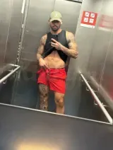 Jonathan - Gigoló, high class & kinks