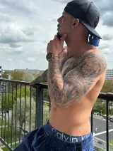 Jonathan - Gigoló, high class & kinks