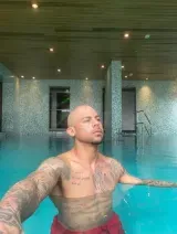 Jonathan - Gigoló, high class & kinks