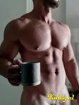 alex-erotische-massage-via-kinky-65a842b48bec2e00127764df