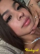 rosse-escort-via-kinky-694036423b24e100133dde4f